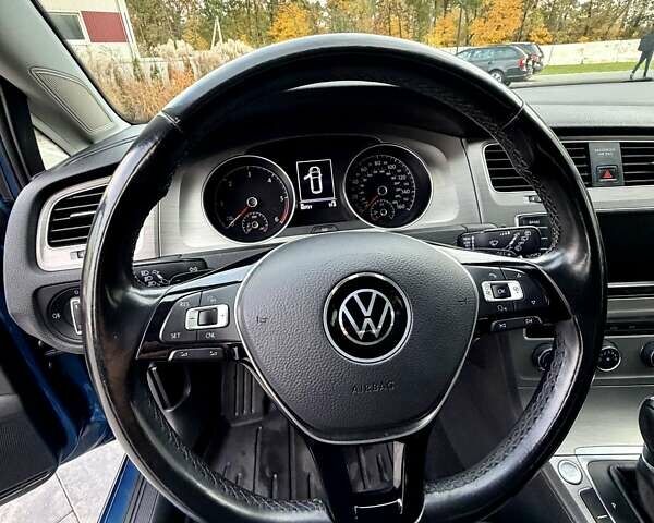 Синий Фольксваген Гольф, объемом двигателя 2 л и пробегом 60 тыс. км за 14000 $, фото 15 на Automoto.ua