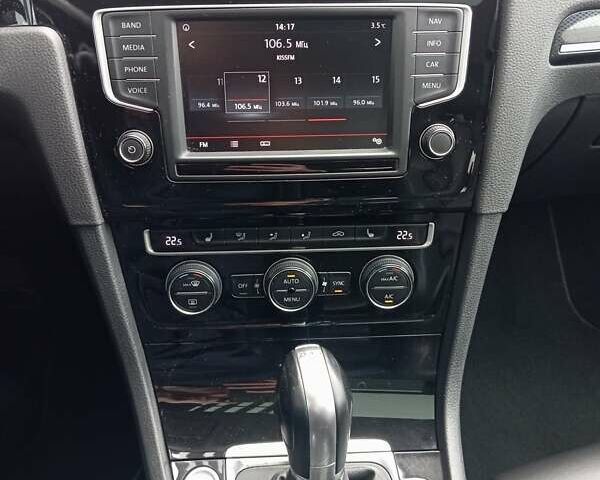 Синий Фольксваген Гольф, объемом двигателя 1.97 л и пробегом 228 тыс. км за 10250 $, фото 17 на Automoto.ua