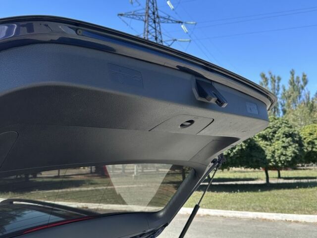 Синій Фольксваген Гольф, об'ємом двигуна 0 л та пробігом 200 тис. км за 9500 $, фото 8 на Automoto.ua