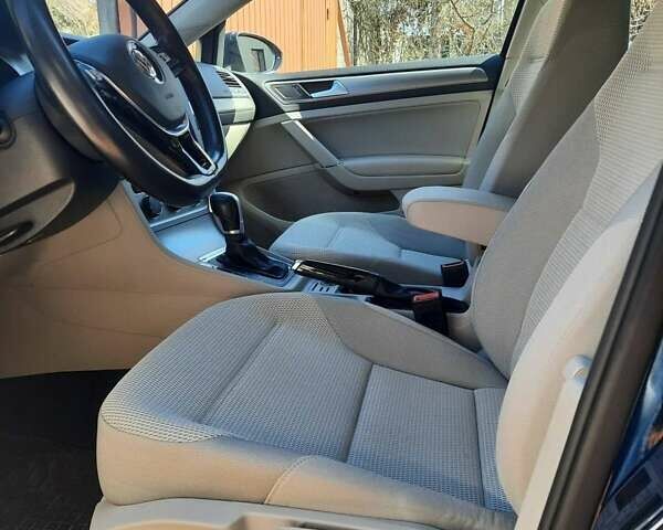 Синий Фольксваген Гольф, объемом двигателя 1.97 л и пробегом 110 тыс. км за 14300 $, фото 6 на Automoto.ua