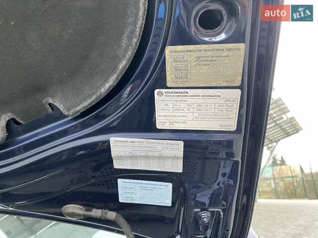Синий Фольксваген Гольф, объемом двигателя 1.97 л и пробегом 197 тыс. км за 14400 $, фото 50 на Automoto.ua