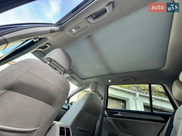 Синий Фольксваген Гольф, объемом двигателя 1.8 л и пробегом 113 тыс. км за 14500 $, фото 13 на Automoto.ua