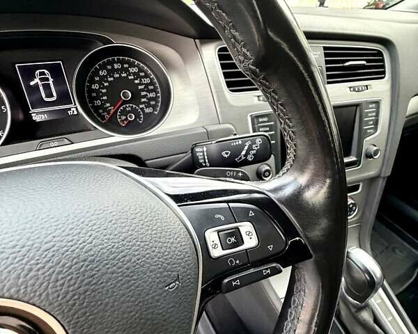 Синий Фольксваген Гольф, объемом двигателя 2 л и пробегом 60 тыс. км за 14000 $, фото 13 на Automoto.ua