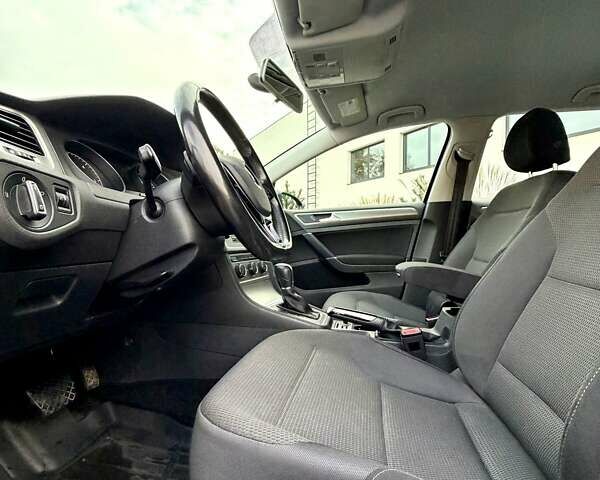 Синий Фольксваген Гольф, объемом двигателя 2 л и пробегом 60 тыс. км за 14000 $, фото 10 на Automoto.ua