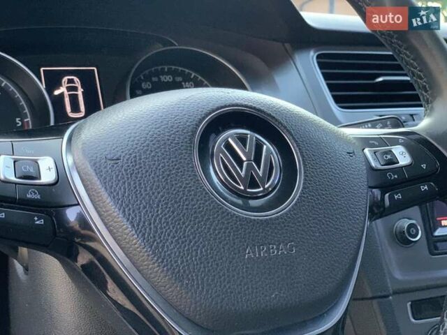 Синій Фольксваген Гольф, об'ємом двигуна 1.6 л та пробігом 365 тис. км за 9750 $, фото 27 на Automoto.ua