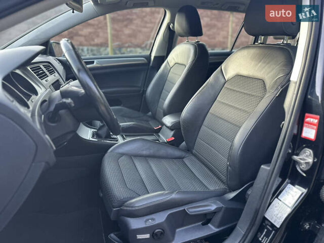 Синій Фольксваген Гольф, об'ємом двигуна 1.97 л та пробігом 255 тис. км за 12700 $, фото 15 на Automoto.ua