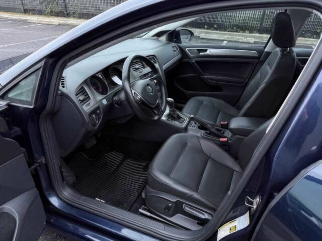 Синий Фольксваген Гольф, объемом двигателя 2 л и пробегом 128 тыс. км за 12100 $, фото 5 на Automoto.ua