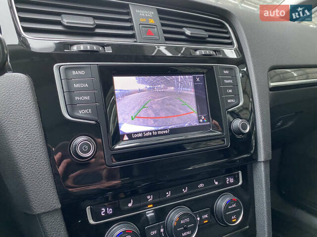 Синий Фольксваген Гольф, объемом двигателя 1.97 л и пробегом 197 тыс. км за 14400 $, фото 37 на Automoto.ua