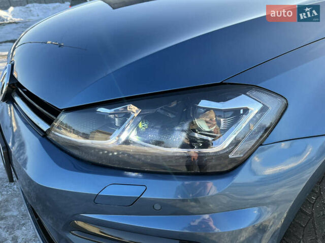 Синий Фольксваген Гольф, объемом двигателя 1.97 л и пробегом 330 тыс. км за 11999 $, фото 1 на Automoto.ua
