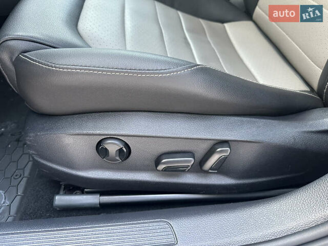 Синій Фольксваген Гольф, об'ємом двигуна 1.97 л та пробігом 142 тис. км за 13999 $, фото 39 на Automoto.ua