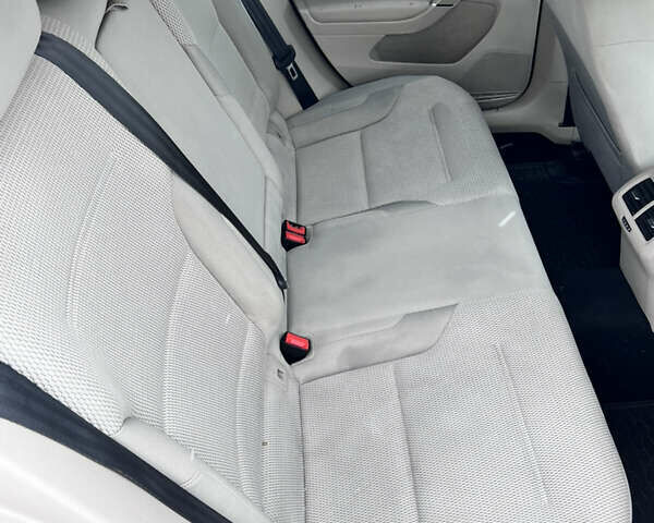 Синий Фольксваген Гольф, объемом двигателя 1.97 л и пробегом 237 тыс. км за 9499 $, фото 27 на Automoto.ua