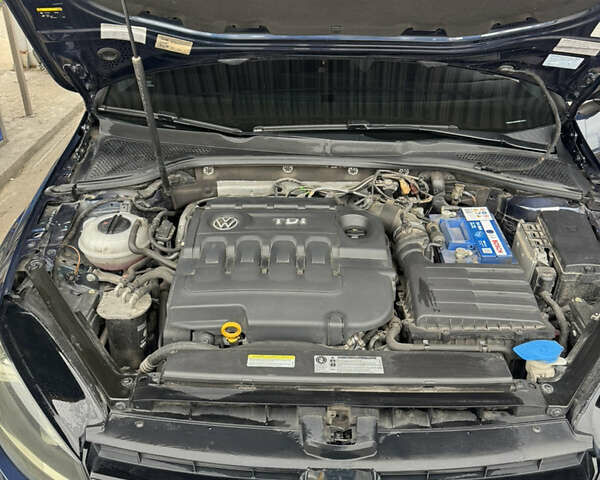 Синий Фольксваген Гольф, объемом двигателя 1.97 л и пробегом 145 тыс. км за 15000 $, фото 23 на Automoto.ua