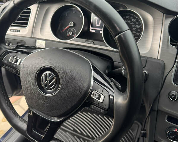 Синий Фольксваген Гольф, объемом двигателя 1.97 л и пробегом 145 тыс. км за 15000 $, фото 20 на Automoto.ua