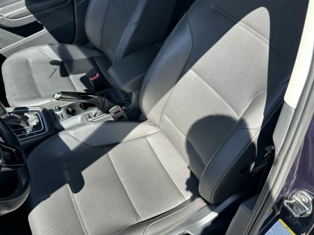 Синій Фольксваген Гольф, об'ємом двигуна 0 л та пробігом 200 тис. км за 9500 $, фото 15 на Automoto.ua