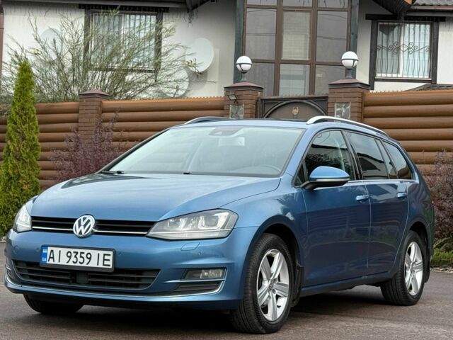 Синий Фольксваген Гольф, объемом двигателя 2 л и пробегом 205 тыс. км за 11200 $, фото 2 на Automoto.ua