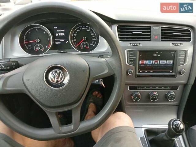 Синий Фольксваген Гольф, объемом двигателя 1.6 л и пробегом 280 тыс. км за 9450 $, фото 1 на Automoto.ua