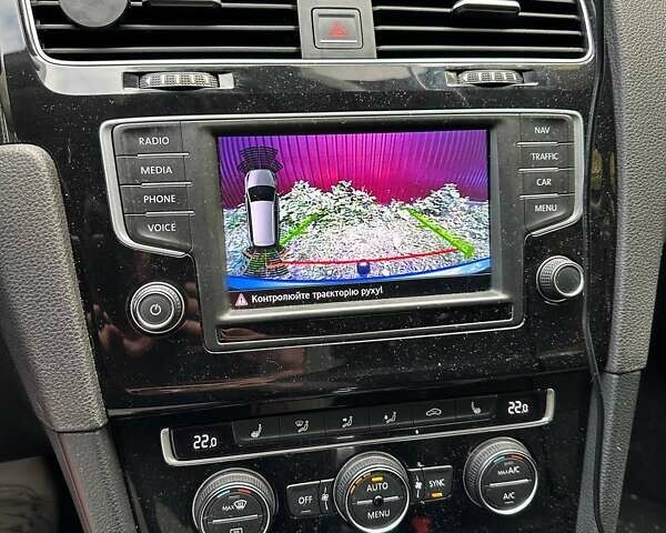 Синий Фольксваген Гольф, объемом двигателя 1.6 л и пробегом 205 тыс. км за 12800 $, фото 13 на Automoto.ua