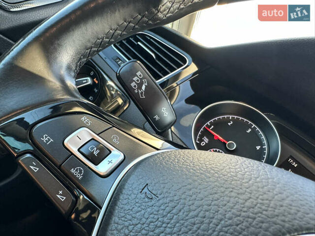 Фольксваген Гольф 2016 в Червонограде на Automoto.ua Синий Фольксваген Гольф, объемом двигателя 1.6 л и пробегом 278 тыс. км за 12005 $, фото 31 на Automoto.ua