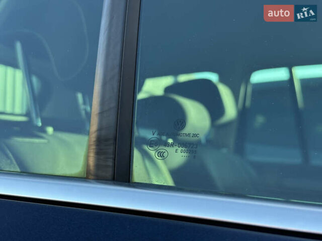 Фольксваген Гольф 2016 в Червонограде на Automoto.ua Синий Фольксваген Гольф, объемом двигателя 1.6 л и пробегом 278 тыс. км за 12005 $, фото 78 на Automoto.ua
