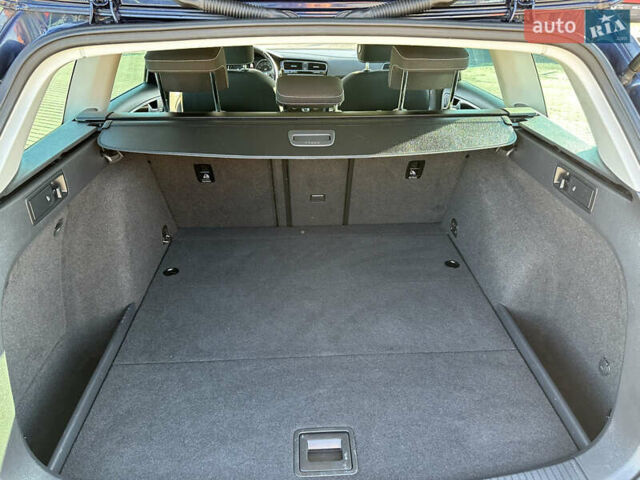 Фольксваген Гольф 2016 в Червонограде на Automoto.ua Синий Фольксваген Гольф, объемом двигателя 1.6 л и пробегом 278 тыс. км за 12005 $, фото 64 на Automoto.ua