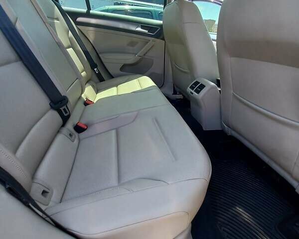 Синий Фольксваген Гольф, объемом двигателя 1.78 л и пробегом 122 тыс. км за 12500 $, фото 3 на Automoto.ua