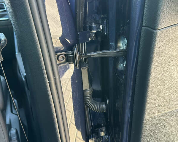 Фольксваген Гольф 2016 в Червонограде на Automoto.ua Синий Фольксваген Гольф, объемом двигателя 1.6 л и пробегом 278 тыс. км за 12005 $, фото 42 на Automoto.ua