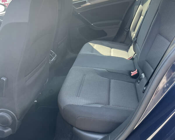 Синій Фольксваген Гольф, об'ємом двигуна 1.6 л та пробігом 258 тис. км за 11400 $, фото 12 на Automoto.ua