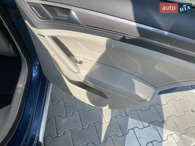 Синий Фольксваген Гольф, объемом двигателя 1.8 л и пробегом 193 тыс. км за 14500 $, фото 23 на Automoto.ua