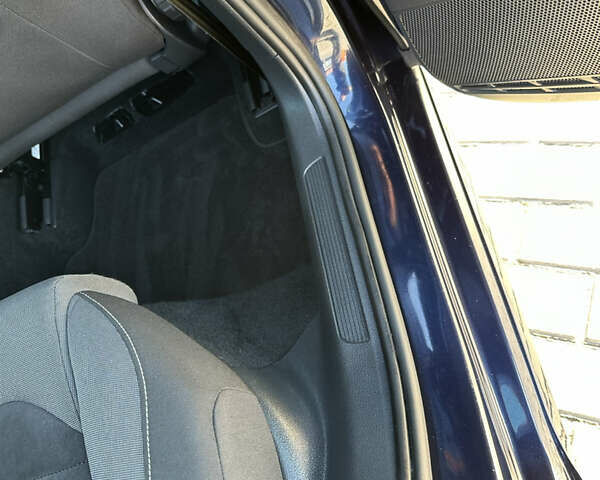 Фольксваген Гольф 2016 в Червонограде на Automoto.ua Синий Фольксваген Гольф, объемом двигателя 1.6 л и пробегом 278 тыс. км за 12005 $, фото 45 на Automoto.ua