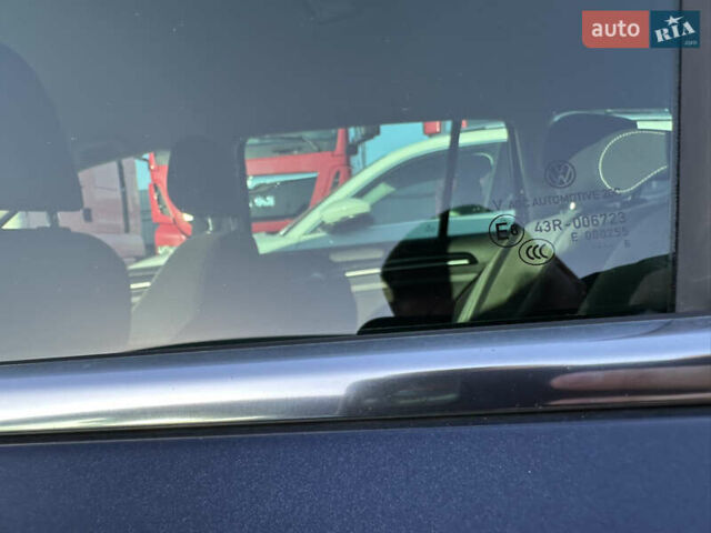 Фольксваген Гольф 2016 в Червонограде на Automoto.ua Синий Фольксваген Гольф, объемом двигателя 1.6 л и пробегом 278 тыс. км за 12005 $, фото 85 на Automoto.ua