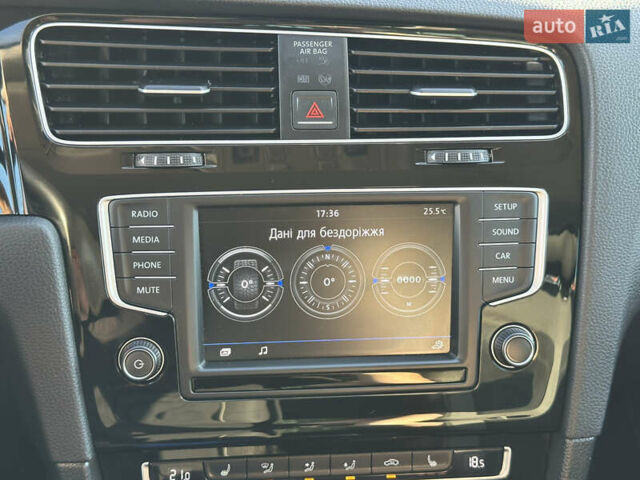 Фольксваген Гольф 2016 в Червонограде на Automoto.ua Синий Фольксваген Гольф, объемом двигателя 1.6 л и пробегом 278 тыс. км за 12005 $, фото 56 на Automoto.ua