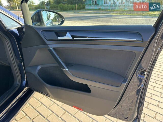 Фольксваген Гольф 2016 в Червонограде на Automoto.ua Синий Фольксваген Гольф, объемом двигателя 1.6 л и пробегом 278 тыс. км за 12005 $, фото 35 на Automoto.ua