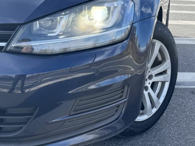 Синій Фольксваген Гольф, об'ємом двигуна 1.6 л та пробігом 226 тис. км за 4000 $, фото 7 на Automoto.ua