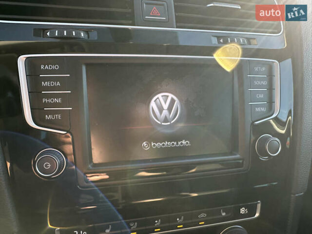 Фольксваген Гольф 2016 в Червонограде на Automoto.ua Синий Фольксваген Гольф, объемом двигателя 1.6 л и пробегом 278 тыс. км за 12005 $, фото 34 на Automoto.ua