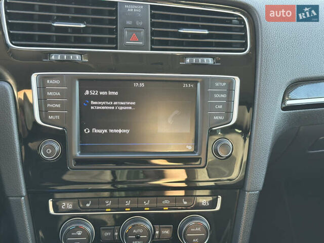 Фольксваген Гольф 2016 в Червонограде на Automoto.ua Синий Фольксваген Гольф, объемом двигателя 1.6 л и пробегом 278 тыс. км за 12005 $, фото 54 на Automoto.ua