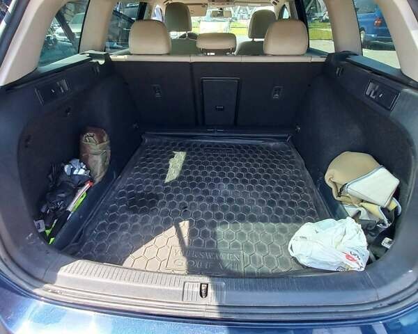 Синий Фольксваген Гольф, объемом двигателя 1.78 л и пробегом 122 тыс. км за 12500 $, фото 1 на Automoto.ua