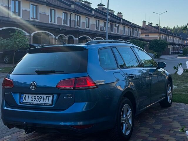 Синий Фольксваген Гольф, объемом двигателя 1.6 л и пробегом 304 тыс. км за 11800 $, фото 2 на Automoto.ua
