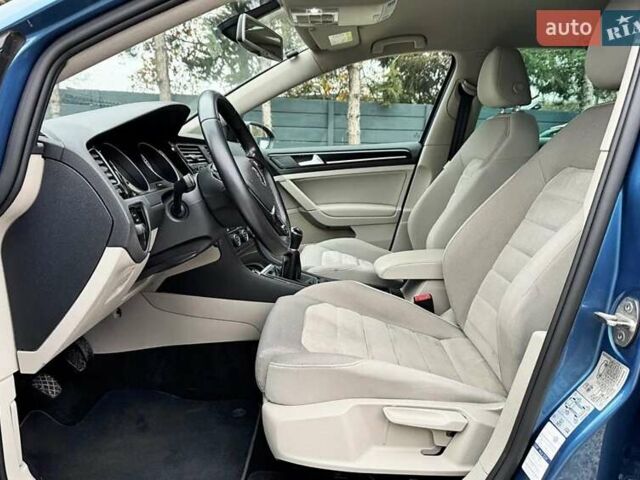 Синий Фольксваген Гольф, объемом двигателя 2 л и пробегом 196 тыс. км за 14500 $, фото 20 на Automoto.ua