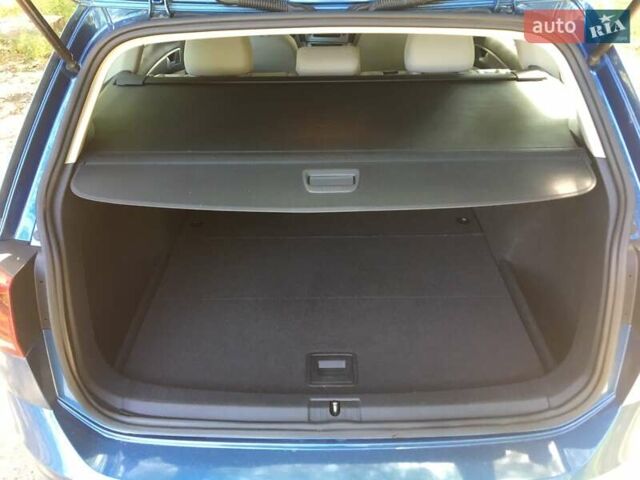 Синий Фольксваген Гольф, объемом двигателя 1.8 л и пробегом 152 тыс. км за 12900 $, фото 5 на Automoto.ua