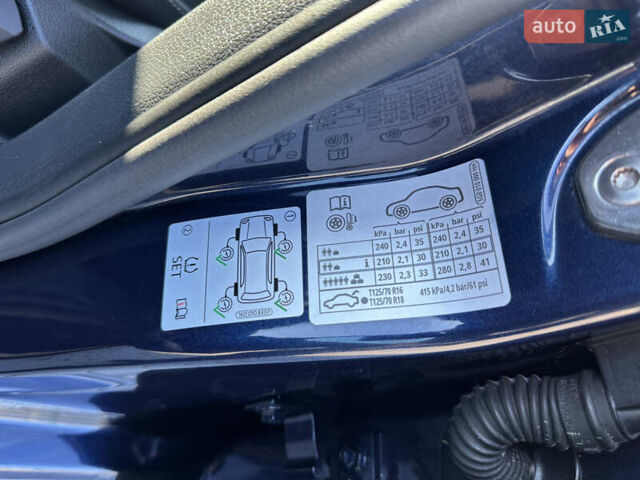 Фольксваген Гольф 2016 в Червонограде на Automoto.ua Синий Фольксваген Гольф, объемом двигателя 1.6 л и пробегом 278 тыс. км за 12005 $, фото 28 на Automoto.ua