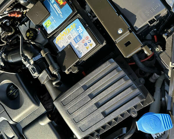 Фольксваген Гольф 2016 в Червонограде на Automoto.ua Синий Фольксваген Гольф, объемом двигателя 1.6 л и пробегом 278 тыс. км за 12005 $, фото 73 на Automoto.ua