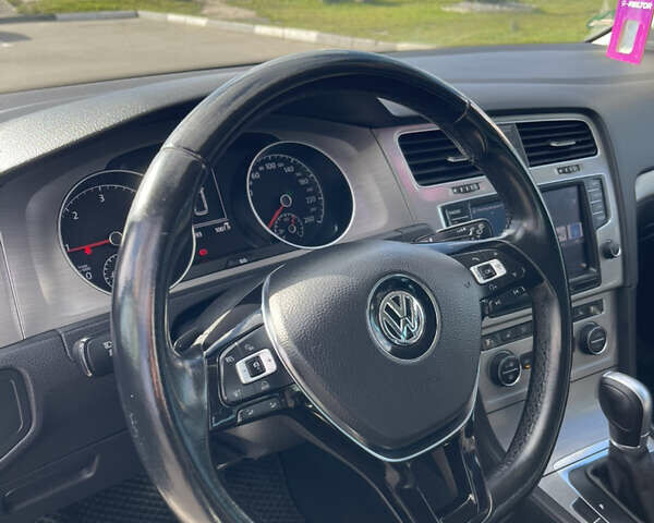 Синій Фольксваген Гольф, об'ємом двигуна 1.6 л та пробігом 246 тис. км за 12000 $, фото 14 на Automoto.ua