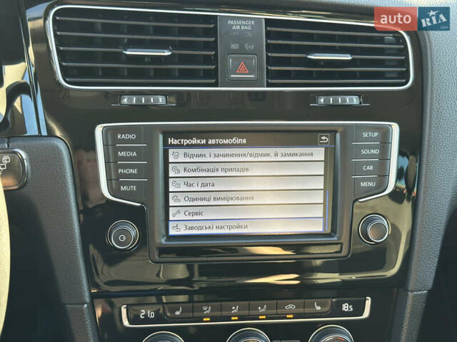 Фольксваген Гольф 2016 в Червонограде на Automoto.ua Синий Фольксваген Гольф, объемом двигателя 1.6 л и пробегом 278 тыс. км за 12005 $, фото 58 на Automoto.ua