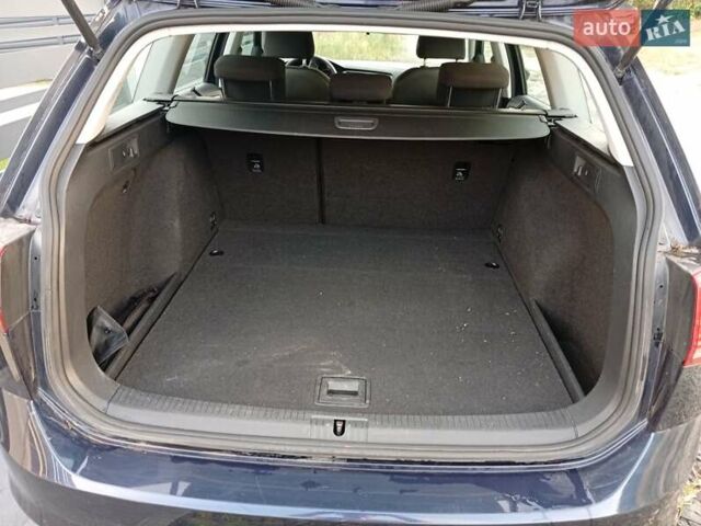 Синий Фольксваген Гольф, объемом двигателя 1.6 л и пробегом 280 тыс. км за 9450 $, фото 13 на Automoto.ua