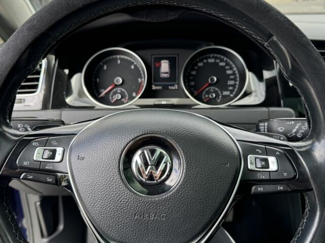 Синий Фольксваген Гольф, объемом двигателя 2 л и пробегом 290 тыс. км за 14000 $, фото 16 на Automoto.ua