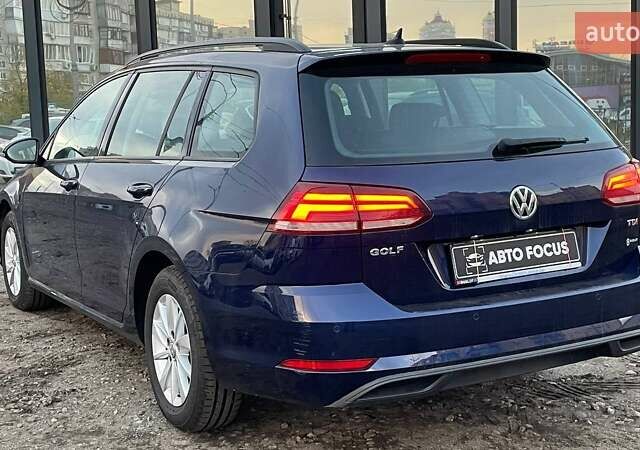 Синий Фольксваген Гольф, объемом двигателя 1.6 л и пробегом 239 тыс. км за 12990 $, фото 7 на Automoto.ua