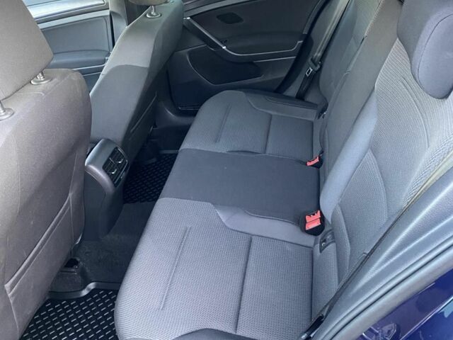 Синій Фольксваген Гольф, об'ємом двигуна 0 л та пробігом 146 тис. км за 12700 $, фото 7 на Automoto.ua