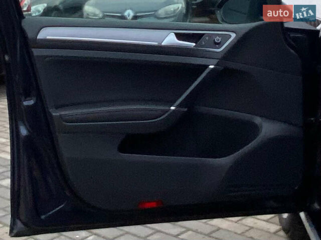 Синій Фольксваген Гольф, об'ємом двигуна 1.8 л та пробігом 129 тис. км за 13999 $, фото 24 на Automoto.ua