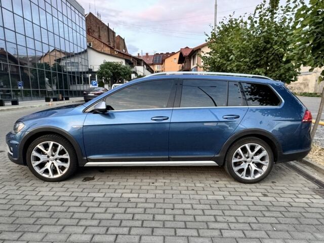 Синий Фольксваген Гольф, объемом двигателя 1.8 л и пробегом 107 тыс. км за 13900 $, фото 5 на Automoto.ua