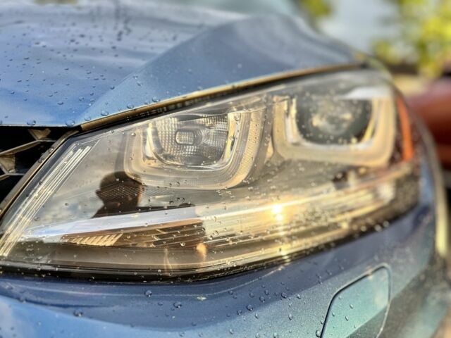 Синий Фольксваген Гольф, объемом двигателя 1.8 л и пробегом 107 тыс. км за 13900 $, фото 7 на Automoto.ua